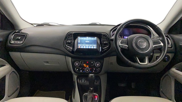 Second-hand 2017 Jeep Compass 1.4 Limited for sale in Greater Noida-10