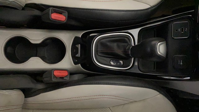 Second-hand 2017 Jeep Compass 1.4 Limited for sale in Greater Noida-13