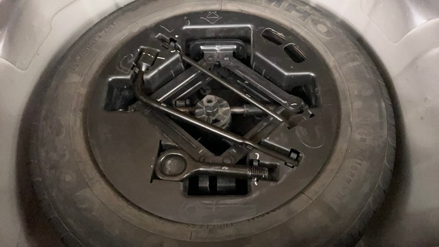 Second-hand 2012 Hyundai i10 Magna 1.1 for sale in Pune-21