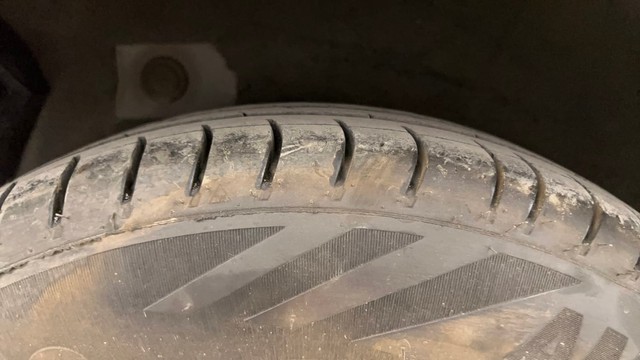 Second-hand 2012 Hyundai i10 Magna 1.1 for sale in Pune-31