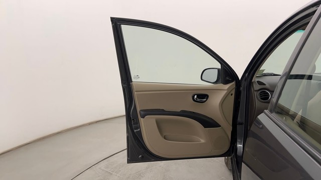 Second-hand 2012 Hyundai i10 Magna 1.1 for sale in Pune-24