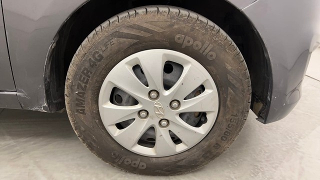 Second-hand 2012 Hyundai i10 Magna 1.1 for sale in Pune-17