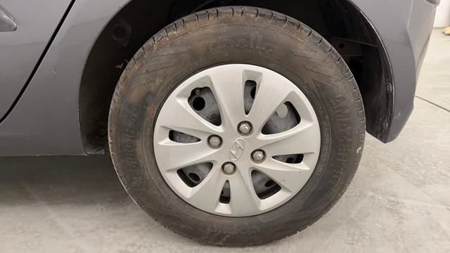 Second-hand 2012 Hyundai i10 Magna 1.1 for sale in Pune-19