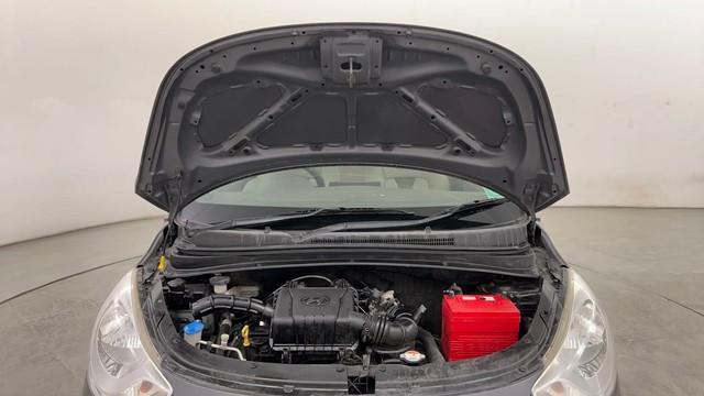 Second-hand 2012 Hyundai i10 Magna 1.1 for sale in Pune-8