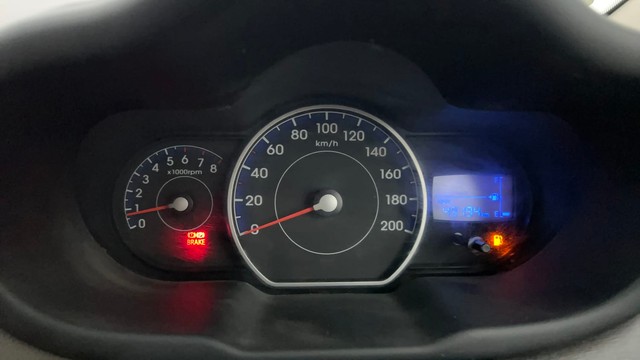 Second-hand 2012 Hyundai i10 Magna 1.1 for sale in Pune-13