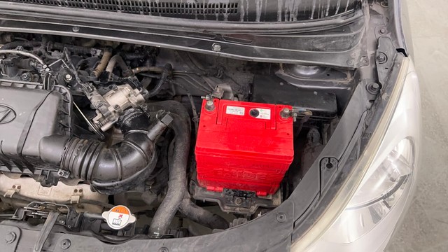 Second-hand 2012 Hyundai i10 Magna 1.1 for sale in Pune-32