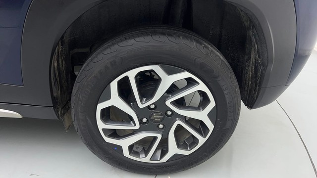 Second-hand 2023 Maruti Suzuki FRONX Alpha Turbo for sale in New Delhi-19