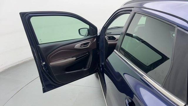 Second-hand 2023 Maruti Suzuki FRONX Alpha Turbo for sale in New Delhi-24