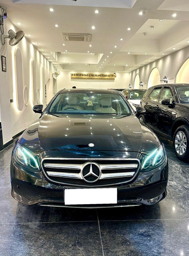 Second-hand 2017 Mercedes-Benz E-Class E 350 d BSIV for sale in New Delhi-5