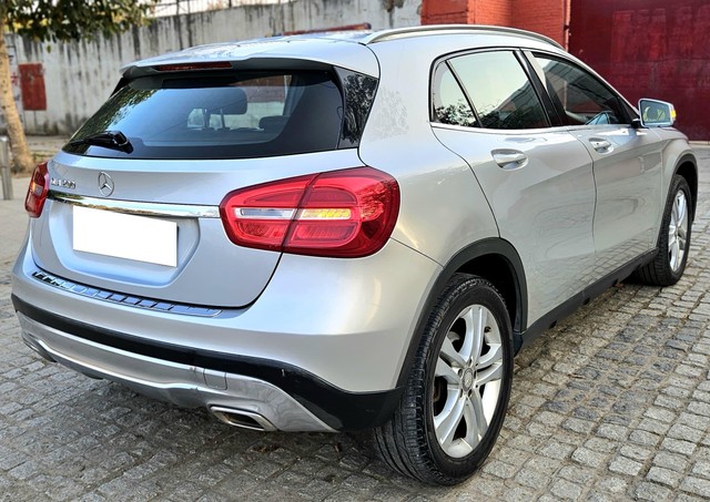 Second-hand 2015 Mercedes-Benz GLA Class 200 for sale in New Delhi-9