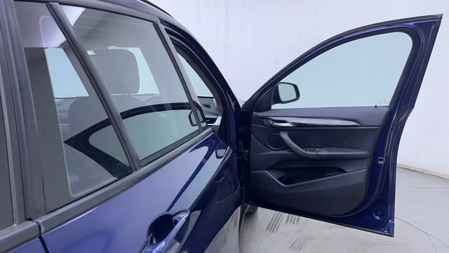 Second-hand 2020 BMW X1 sDrive20i SportX for sale in Hyderabad-16