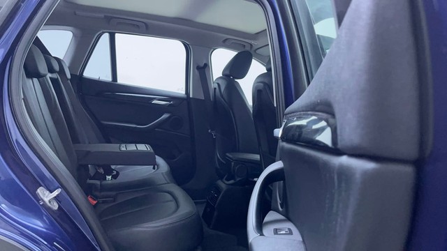 Second-hand 2020 BMW X1 sDrive20i SportX for sale in Hyderabad-27