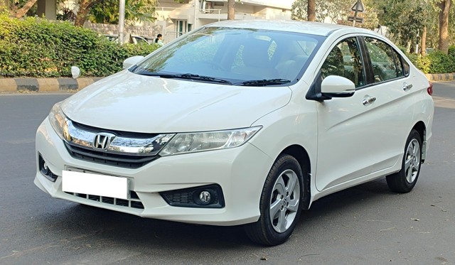 Honda City i VTEC V Second-hand 2014 Honda City i VTEC V for sale in Ahmedabad-3