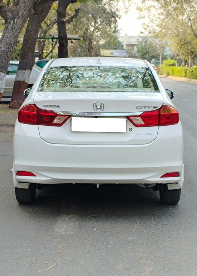 Honda City i VTEC V Second-hand 2014 Honda City i VTEC V for sale in Ahmedabad-1