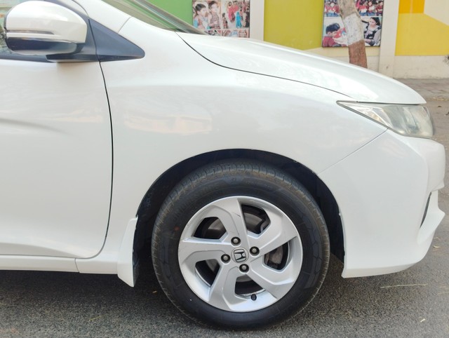 Honda City i VTEC V Second-hand 2014 Honda City i VTEC V for sale in Ahmedabad-7