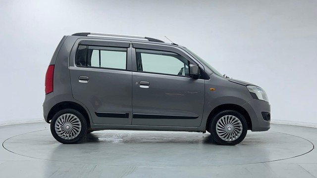 Second-hand 2017 Maruti Suzuki Wagon R VXI 1.2 for sale in Gurgaon-2