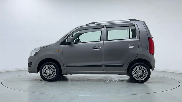 Second-hand 2017 Maruti Suzuki Wagon R VXI 1.2 for sale in Gurgaon-6