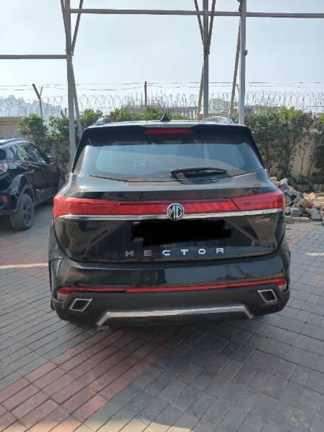 MG Hector Sharp CVT Second-hand 2023 MG Hector Sharp CVT for sale in Greater Noida-2