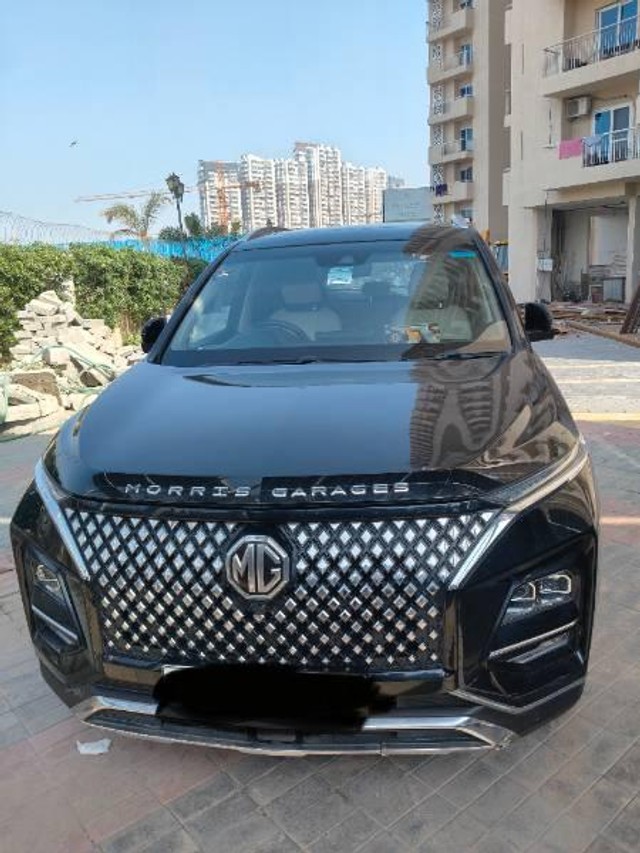 MG Hector Sharp CVT Second-hand 2023 MG Hector Sharp CVT for sale in Greater Noida-4