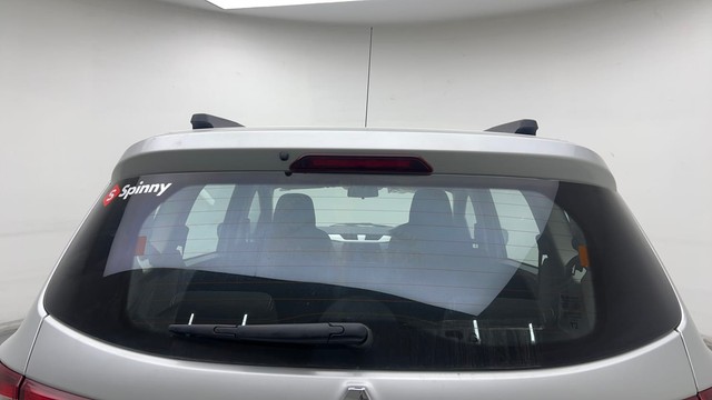 Second-hand 2022 Renault Triber RXZ for sale in Ghaziabad-25