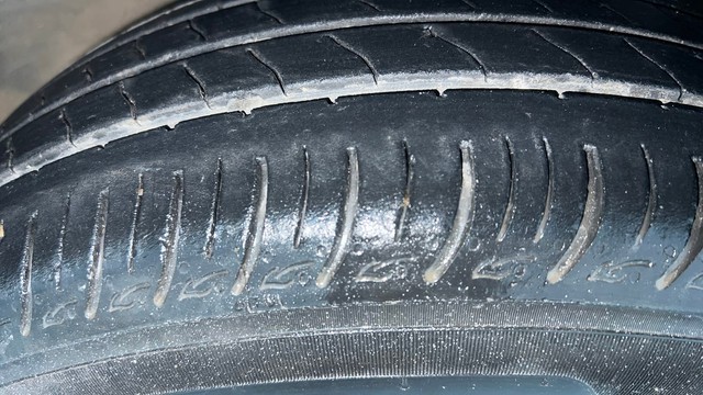 Second-hand 2022 Renault Triber RXZ for sale in Ghaziabad-28