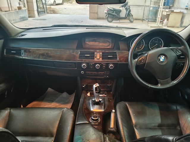 Second-hand 2009 BMW 5 Series 530d Highline for sale in Hyderabad-4