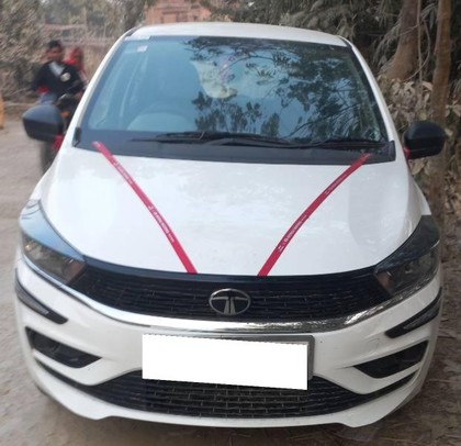 Second-hand 2025 Tata Tiago XM for sale in West Champaran