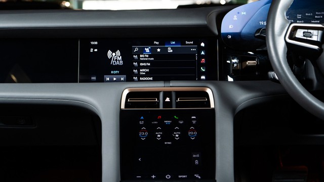 Second-hand 2024 Porsche Taycan Standard for sale in New Delhi-12