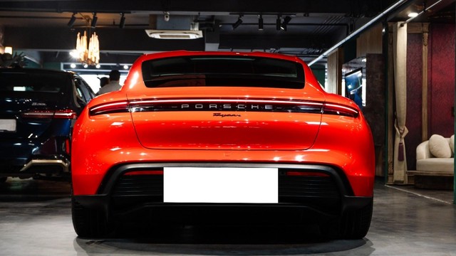 Second-hand 2024 Porsche Taycan Standard for sale in New Delhi-6