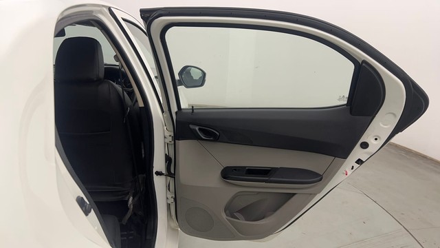 Second-hand 2019 Tata Tiago 1.2 Revotron XZ for sale in Chandigarh-36