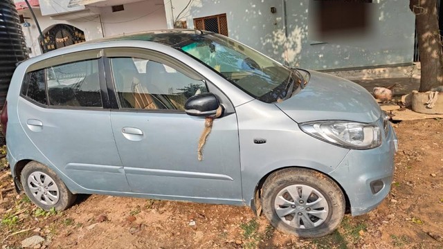 Hyundai i10 Era Second-hand 2011 Hyundai i10 Era for sale in Chattarpur-1