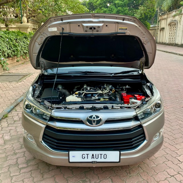 Second-hand 2016 Toyota Innova Crysta 2.4 VX MT BSIV for sale in Thane-6