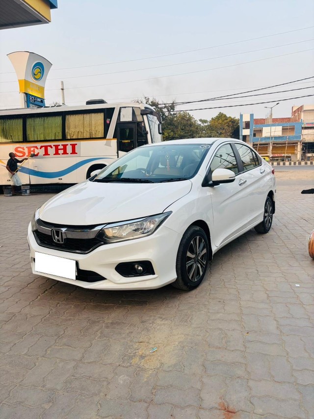 Honda City i DTec V Second-hand 2017 Honda City i DTec V for sale in Lucknow-3