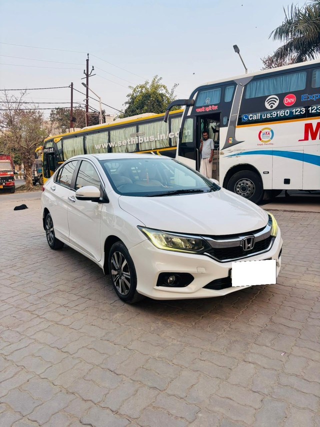 Honda City i DTec V Second-hand 2017 Honda City i DTec V for sale in Lucknow-0
