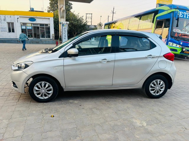 Second-hand 2016 Tata Tiago 1.05 Revotorq XE for sale in Lucknow-6