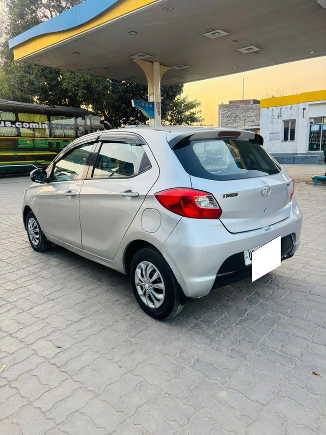 Second-hand 2016 Tata Tiago 1.05 Revotorq XE for sale in Lucknow-2