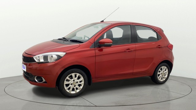 Second-hand 2017 Tata Tiago 1.2 Revotron XZA for sale in Gulbarga-17