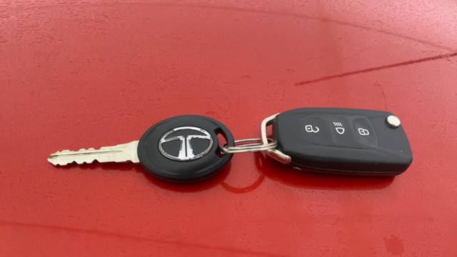 Second-hand 2017 Tata Tiago 1.2 Revotron XZA for sale in Gulbarga-3