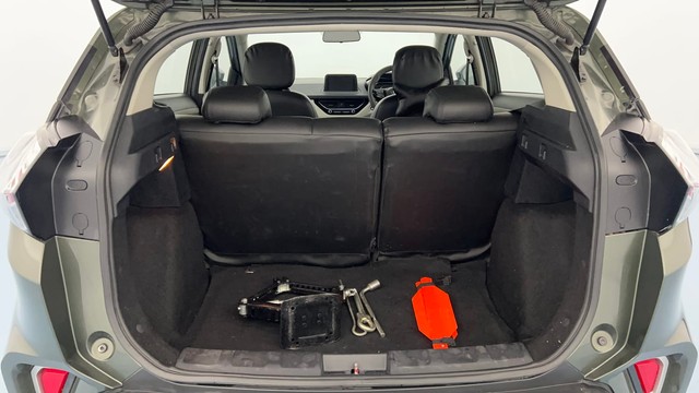 Second-hand 2021 Tata Nexon XZA Plus (O) AMT Diesel for sale in Lucknow-9