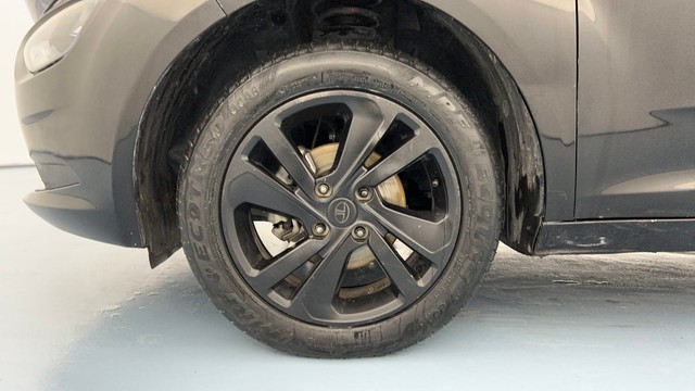 Second-hand 2024 Tata Altroz XZ Plus Dark Edition Diesel for sale in Lucknow-20