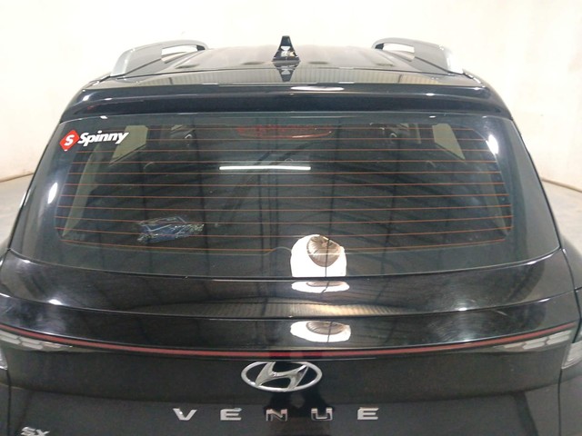 Second-hand 2023 Hyundai Venue SX BSVI for sale in Kochi-32