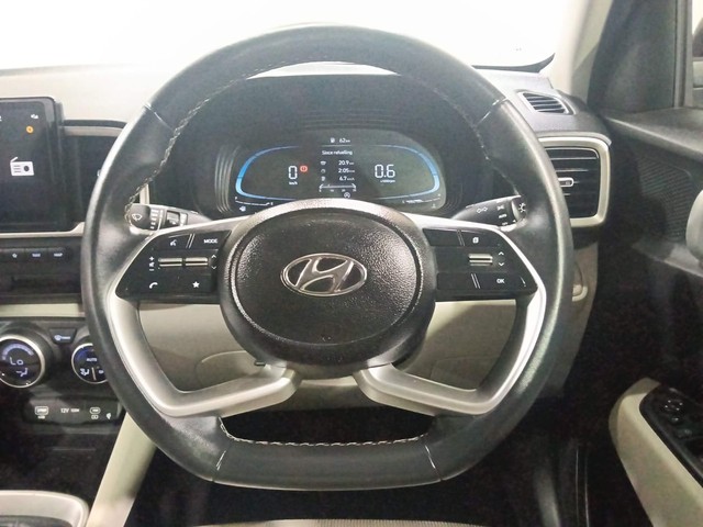 Second-hand 2023 Hyundai Venue SX BSVI for sale in Kochi-25