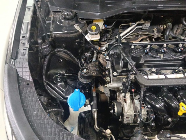 Second-hand 2023 Hyundai Venue SX BSVI for sale in Kochi-38