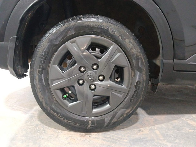 Second-hand 2023 Hyundai Venue SX BSVI for sale in Kochi-18