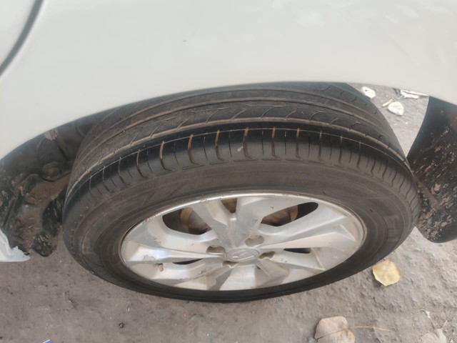 Second-hand 2018 Honda Amaze VX Diesel BSIV for sale in New Delhi-4