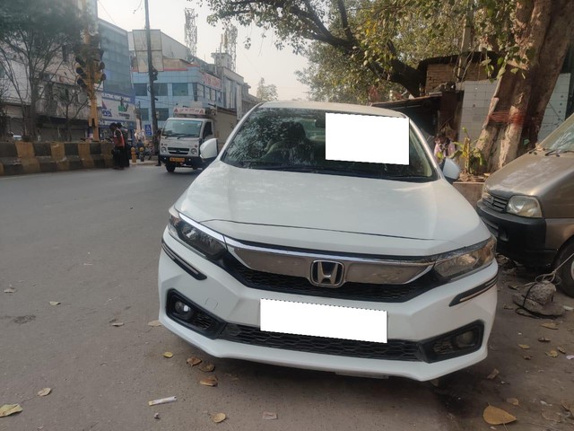 Second-hand 2018 Honda Amaze VX Diesel BSIV for sale in New Delhi-6