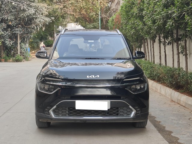 Kia Carens Luxury Plus Diesel AT 6 STR BSVI Second-hand 2022 Kia Carens Luxury Plus Diesel AT 6 STR BSVI for sale in Hyderabad-0