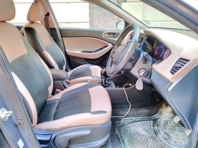 Hyundai i20 Asta Option BSIV Second-hand 2018 Hyundai i20 Asta Option BSIV for sale in New Delhi-10