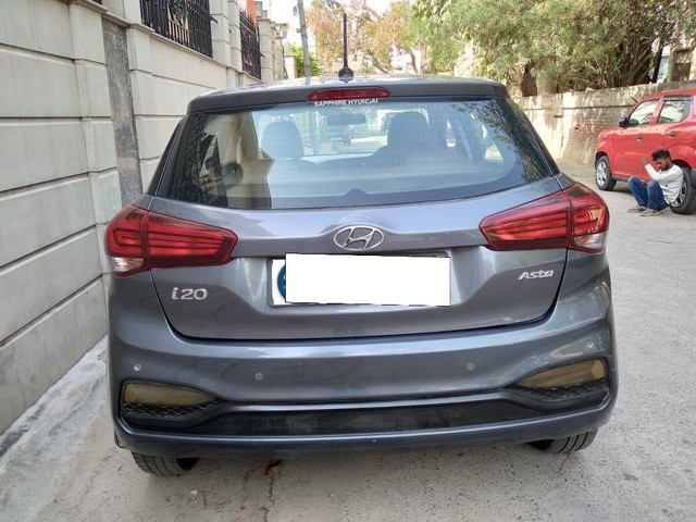 Hyundai i20 Asta Option BSIV Second-hand 2018 Hyundai i20 Asta Option BSIV for sale in New Delhi-2