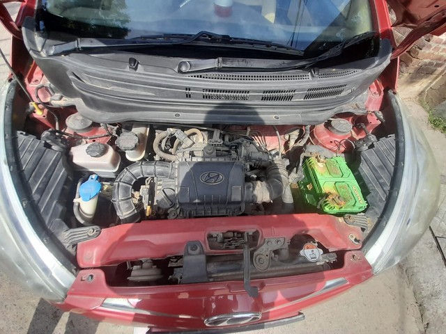 Second-hand 2015 Hyundai EON Era Plus Sports Edition for sale in New Delhi-5